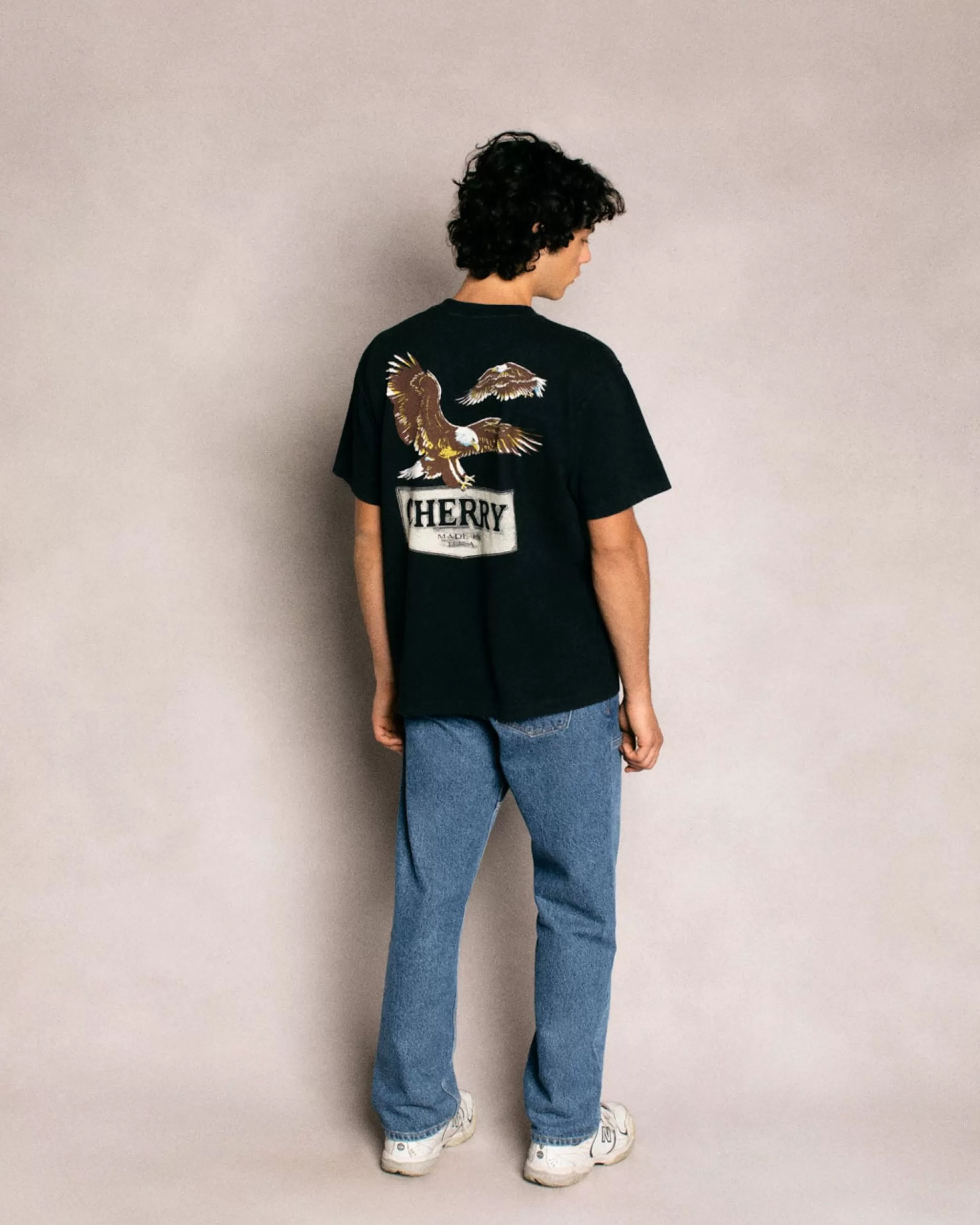 Cherry T-Shirt A Poche Soaring Eagle (Noir Vintage)* T-Shirts Et Manches Longues